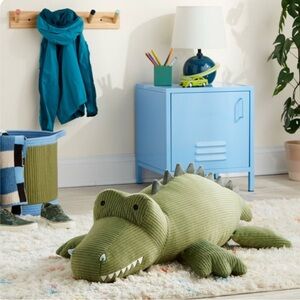 NWT XL Alligator Kids’ Character Plush - Pillowfort Green Plush